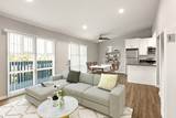 Studio apartment at Bali Apartments in Los Angeles